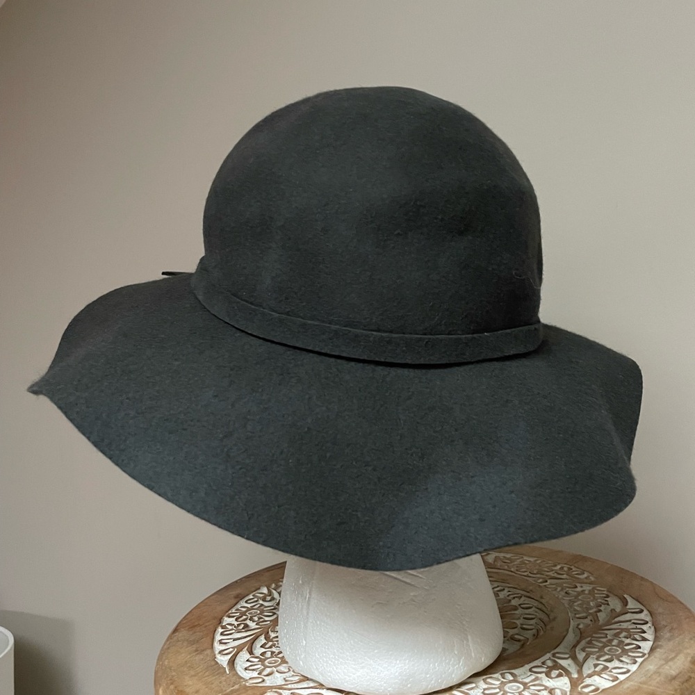Wool Hat - Picture 7 of 12